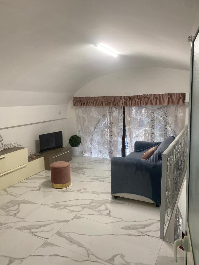Tiluri Apartamento Nápoles Exterior foto